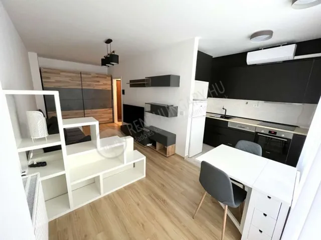 Kiadó lakás Budapest IV. kerület, Attila utca 30 nm