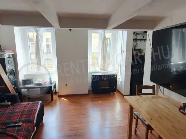 Kiadó lakás Budapest VII. kerület, Holló utca 65 nm