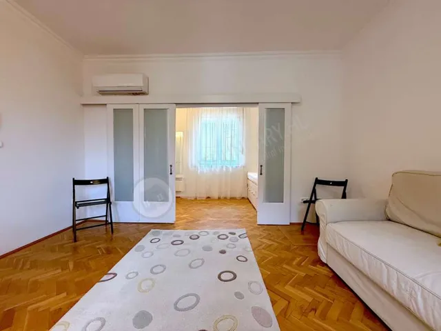 Kiadó lakás Budapest I. kerület, Várfok utca 45 nm