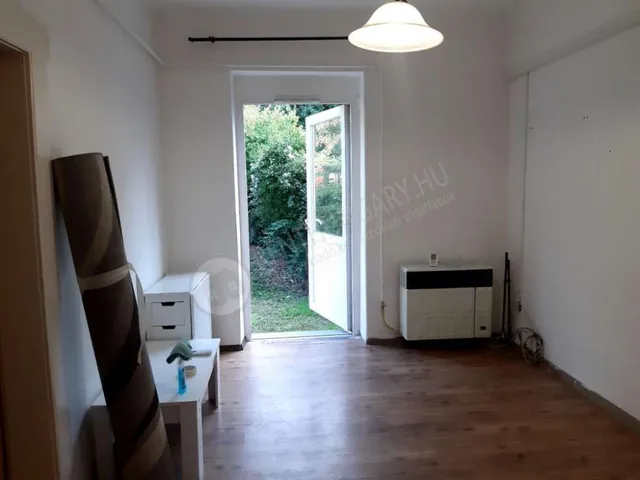 Kiadó ház Budapest XIX. kerület, Határ út 30 nm