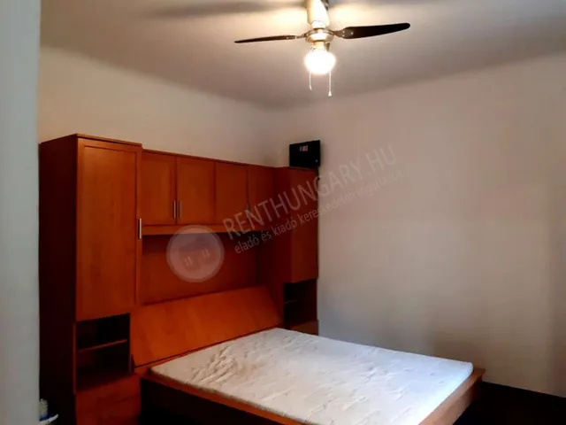 Kiadó ház Budapest XIX. kerület, Határ út 30 nm