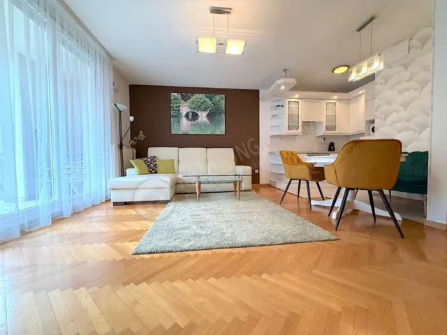 Kiadó lakás Budapest I. kerület, Zsolt utca 55 nm