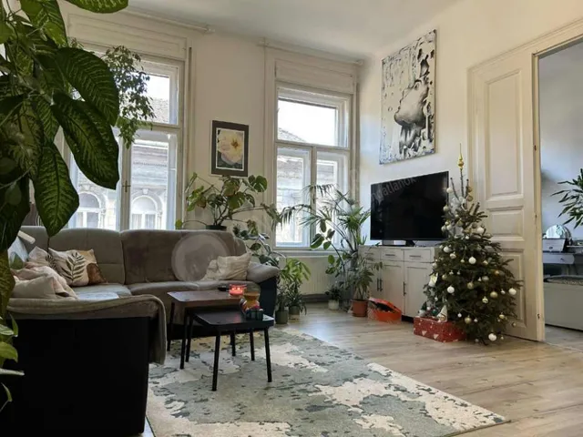 Eladó lakás Budapest VII. kerület, Péterfy Sándor utca 73 nm