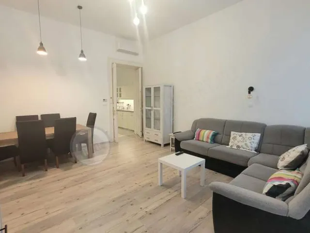 Eladó lakás Budapest VII. kerület 73 nm