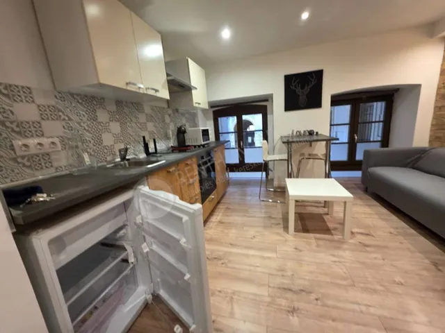 Kiadó lakás Budapest VI. kerület, Rózsa utca 27 nm