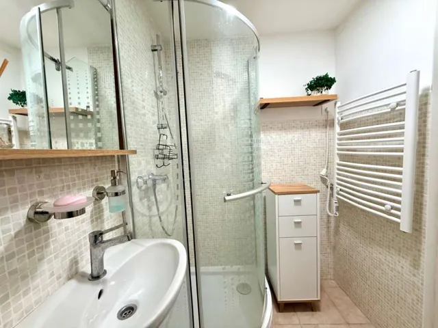 Kiadó lakás Budapest VIII. kerület, Gyulai Pál utca 31 nm