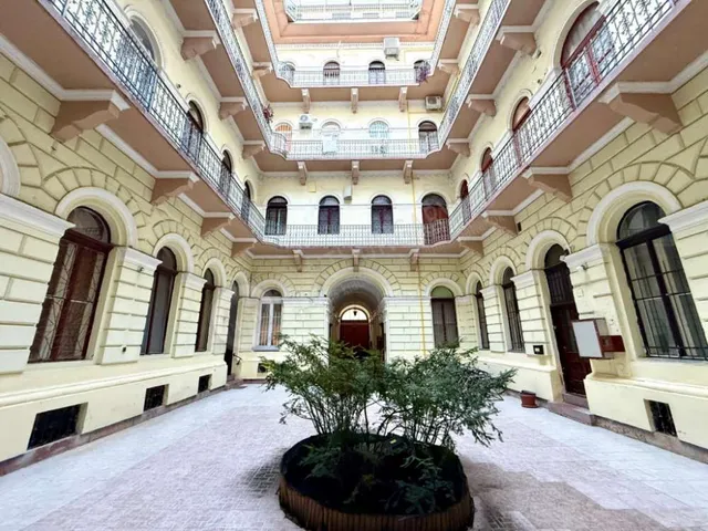 Eladó lakás Budapest VI. kerület 25 nm