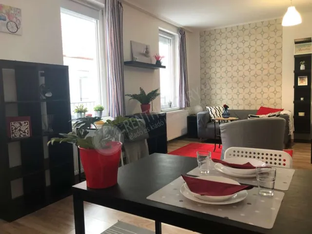 Kiadó lakás Budapest VI. kerület, Rózsa utca 33 nm