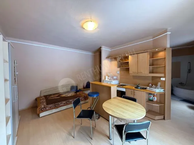 Kiadó lakás Budapest XIV. kerület 39 nm