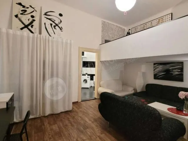 Eladó lakás Budapest VI. kerület, Anker köz 91 nm