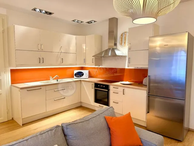 Kiadó lakás Budapest IX. kerület, Sobieski János utca 80 nm