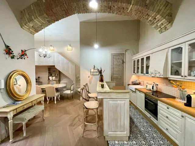 Eladó lakás Budapest V. kerület 64 nm