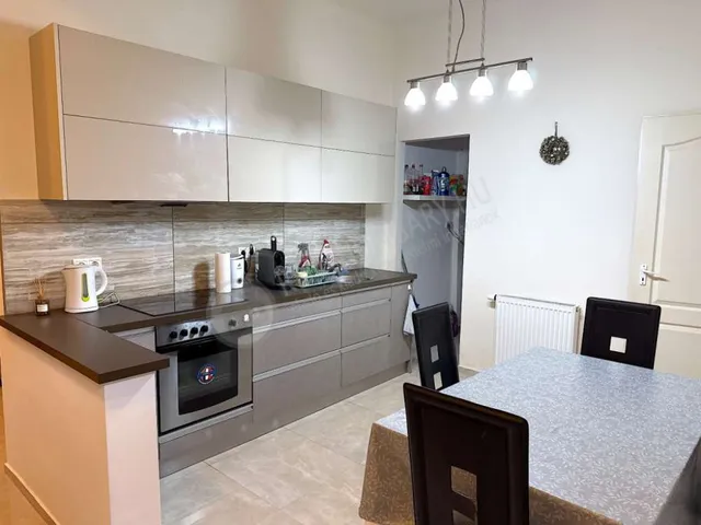 Eladó lakás Budapest IX. kerület 73 nm