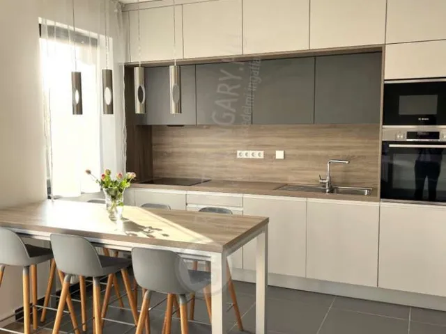 Kiadó lakás Budapest III. kerület 67 nm