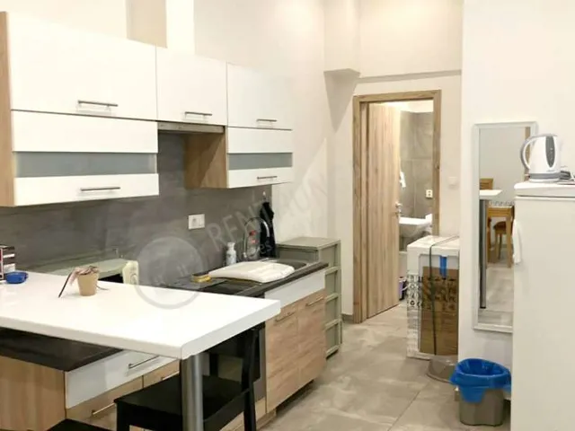 Kiadó lakás Budapest VIII. kerület, Baross utca 58 nm