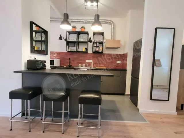 Kiadó lakás Budapest VIII. kerület 89 nm