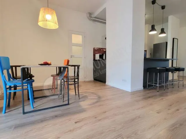 Kiadó lakás Budapest VIII. kerület, Baross utca 89 nm