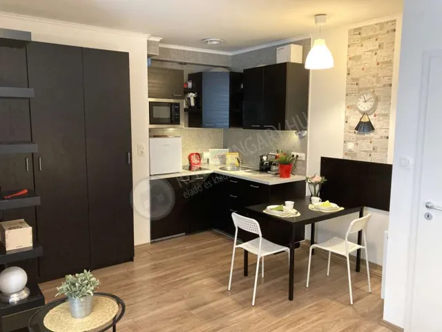 Kiadó lakás Budapest VI. kerület 30 nm