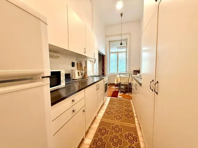 Kiadó lakás Budapest VI. kerület, Rippl-Rónai utca 68 nm