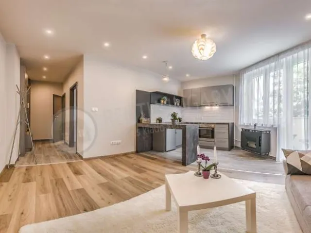 Kiadó lakás Budapest XI. kerület, Bercsényi utca 35 nm