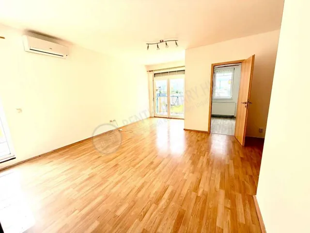 Eladó lakás Budapest X. kerület, Bánya utca 78 nm