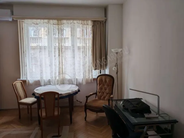 Kiadó lakás Budapest VII. kerület, Dohány utca 31 nm
