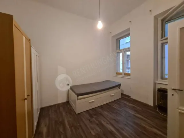 Kiadó lakás Budapest VI. kerület, Dessewffy utca 30 nm