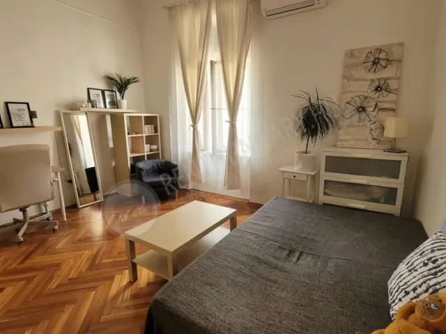 Kiadó lakás Budapest V. kerület 28 nm