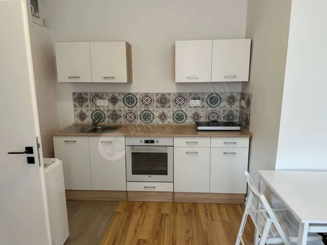 Kiadó lakás Budapest V. kerület 20 nm