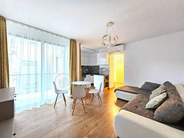 Kiadó lakás Budapest XIII. kerület, Petneházy utca 43 nm