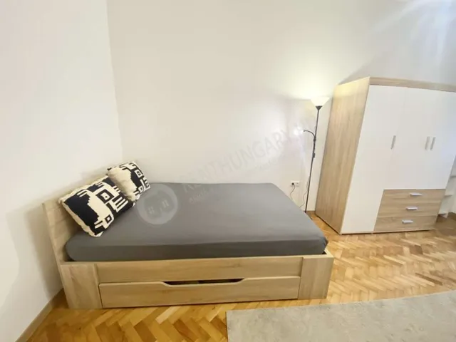 Kiadó lakás Budapest VII. kerület, Dembinszky utca 40 nm