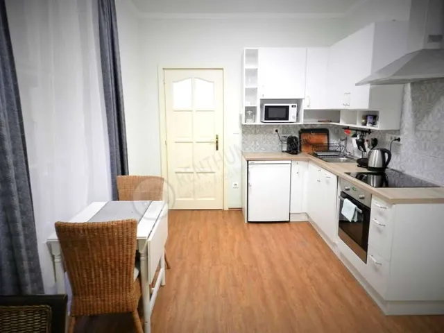 Kiadó lakás Budapest V. kerület, Molnár utca 32 nm