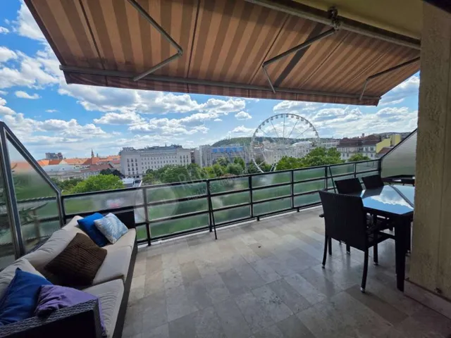 Kiadó lakás Budapest V. kerület, József Attila utca 60 nm