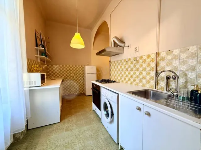 Kiadó lakás Budapest IX. kerület, Mester utca 67 nm