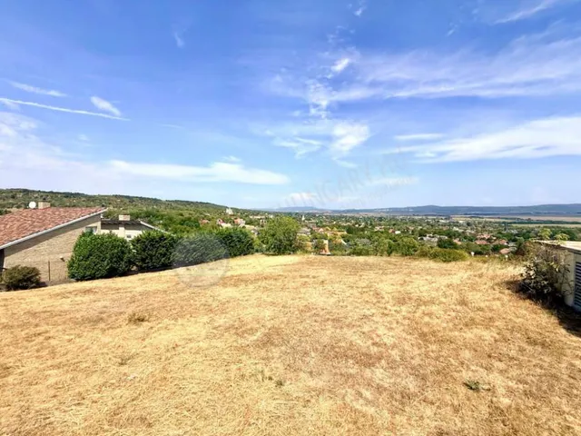 Eladó telek Zsámbék, Csillagerdő utca