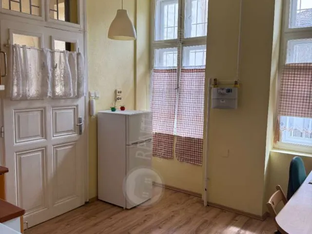 Kiadó lakás Budapest VIII. kerület, Szentkirályi utca 46 nm
