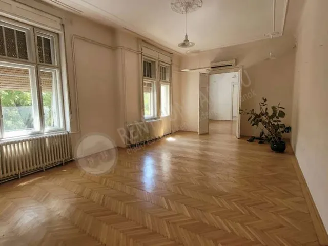 Kiadó lakás Budapest XI. kerület 166 nm