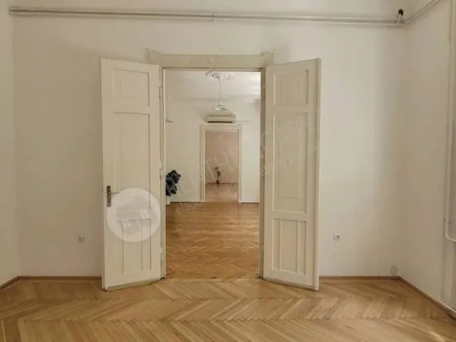 Kiadó lakás Budapest XI. kerület, Bartók Béla út 166 nm