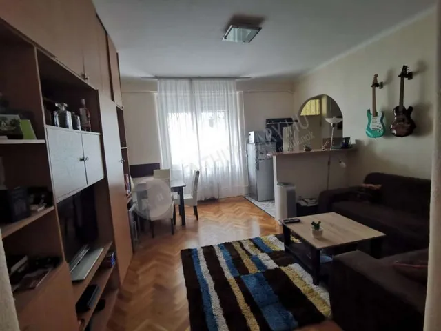 Kiadó lakás Budapest XI. kerület, Fehérvári út 40 nm