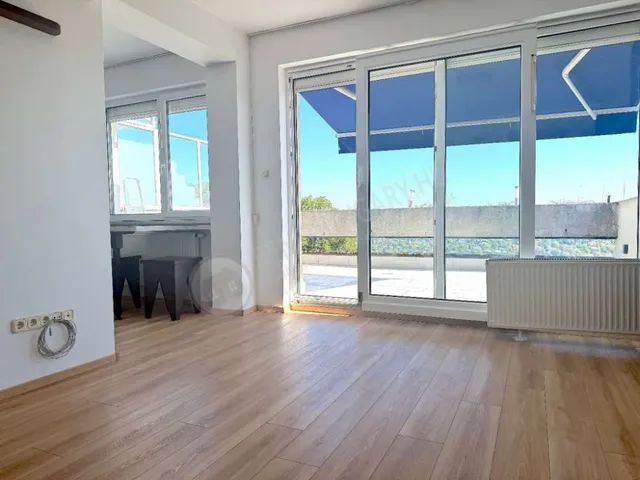 Kiadó lakás Budapest XII. kerület, Istenhegyi út 45 nm
