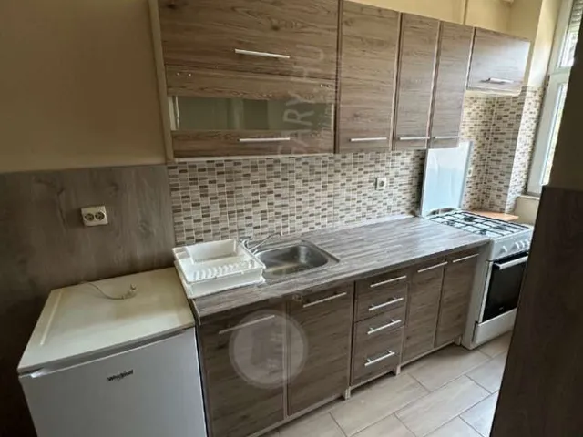 Kiadó lakás Budapest IV. kerület, Szent László tér 35 nm