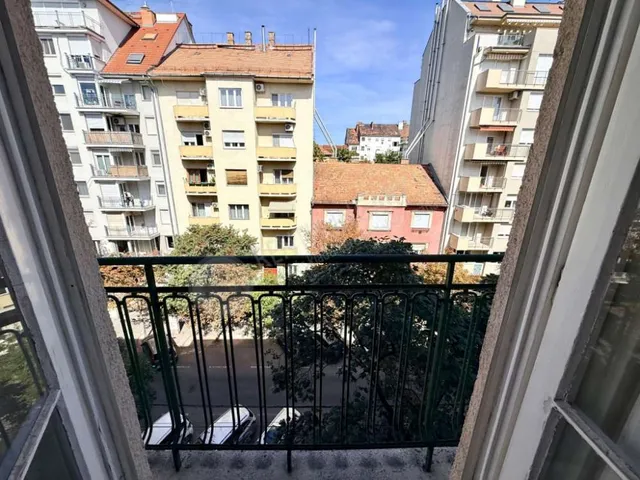Kiadó lakás Budapest XI. kerület, Ulászló utca 32 nm