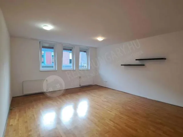 Kiadó lakás Budapest VI. kerület, Izabella utca 60 nm