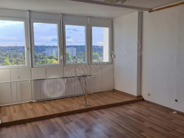 Kiadó lakás Budapest XI. kerület, Kondorosi út 65 nm
