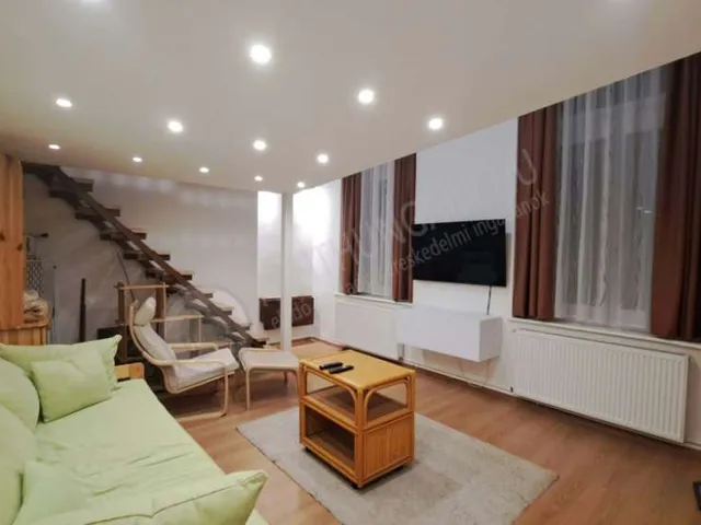 Kiadó lakás Budapest VI. kerület, Zichy Jenő utca 47 nm