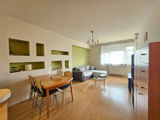 Kiadó lakás Budapest X. kerület, Maláta köz 48 nm