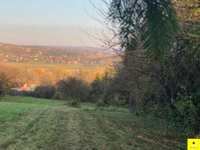 Eladó telek Hévíz 2472 nm