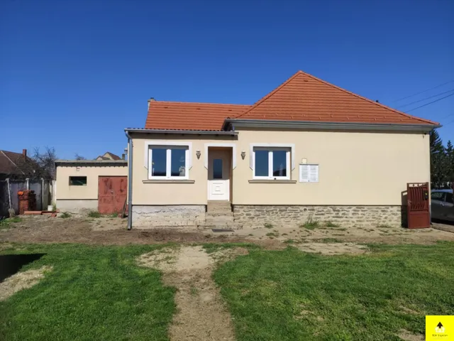 Eladó ház Vát 85 nm