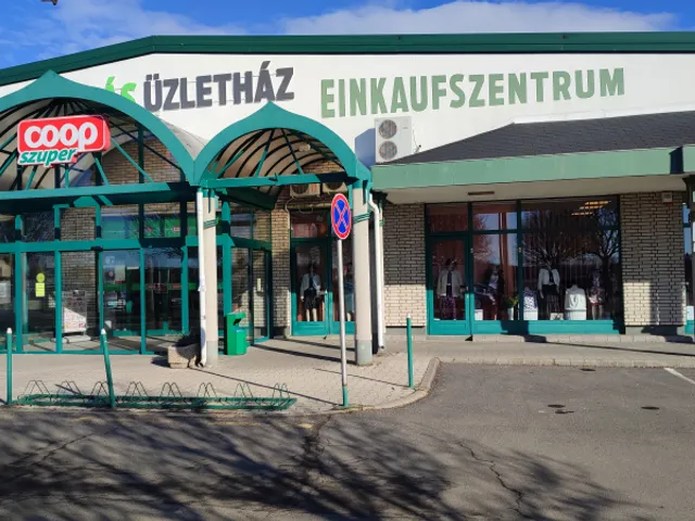 Eladó kereskedelmi és ipari ingatlan Bük, Kossuth Lajos utca 125. 50 nm