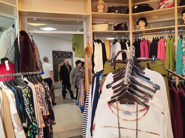 Eladó kereskedelmi és ipari ingatlan Bük, Kossuth Lajos utca 125. 50 nm